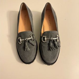 NEW Talbots gray suede lug sole loafers size 5.5
